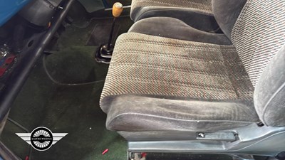 Lot 688 - 1971 MORRIS MINOR 1000