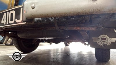 Lot 688 - 1971 MORRIS MINOR 1000