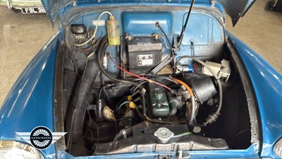 Lot 688 - 1971 MORRIS MINOR 1000