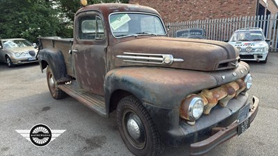 Lot 614 - 1952 FORD