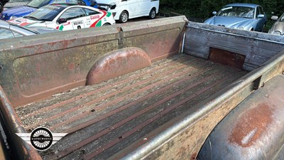 Lot 614 - 1952 FORD