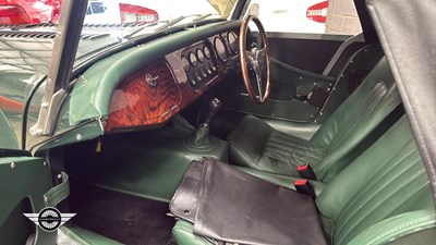 Lot 696 - 1996 MORGAN 4/4
