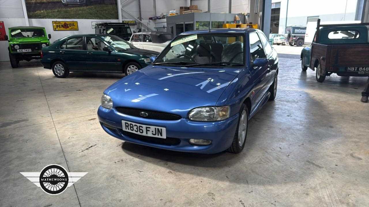 Lot 624 - 1998 FORD ESCORT GTI