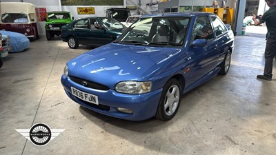 Lot 624 - 1998 FORD ESCORT GTI