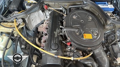 Lot 418 - 1989 MERCEDES 260 E AUTO