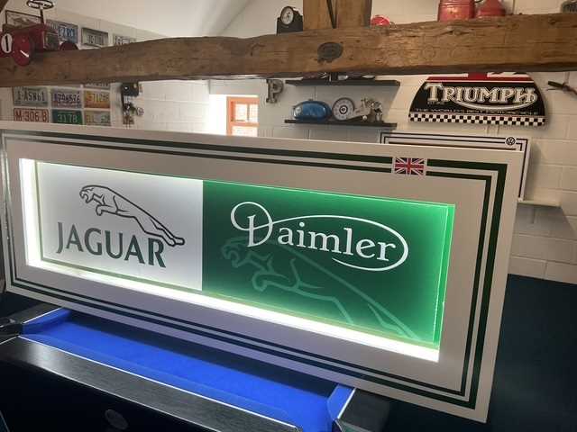 Lot 105 - LARGE ILLUMINATES JAGUAR/DAIMLER SIGN, 62 INCHES X 24 INCHES