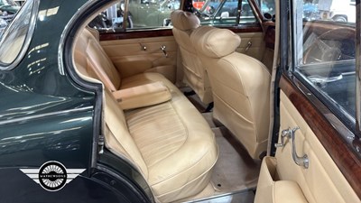 Lot 714 - 1961 JAGUAR MK II