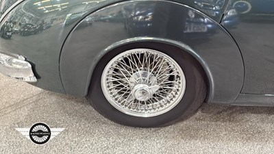 Lot 714 - 1961 JAGUAR MK II