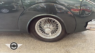 Lot 714 - 1961 JAGUAR MK II