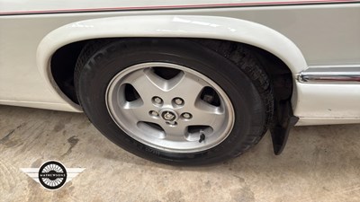 Lot 722 - 1994 JAGUAR XJ-S 4.0