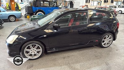 Lot 726 - 2003 HONDA CIVIC TYPE-R