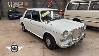 Lot 740 - 1972 VANDEN PLAS 1300 PRINCESS