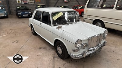 Lot 170 - 1972 VANDEN PLAS 1300 PRINCESS