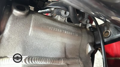 Lot 810 - 1996 HONDA