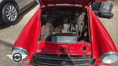 Lot 762 - 1972 MG MIDGET