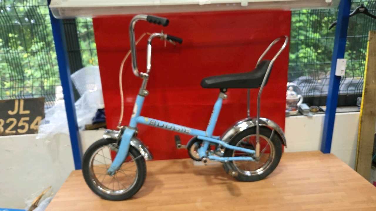Lot 563 - MK1 RALEIGH BUDGIE BICYCLE