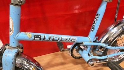 Lot 563 - MK1 RALEIGH BUDGIE BICYCLE
