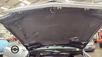 Lot 812 - 1999 MERCEDES