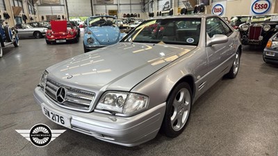 Lot 812 - 1999 MERCEDES