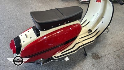 Lot 256 - 1971 LAMBRETTA