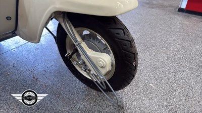 Lot 256 - 1971 LAMBRETTA