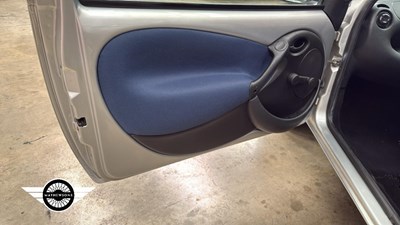 Lot 732 - 2004 FORD KA