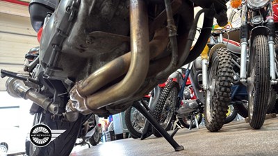 Lot 590 - 2001 TRIUMPH
