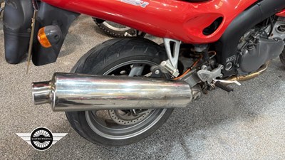 Lot 590 - 2001 TRIUMPH
