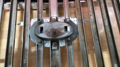 Lot 837 - 1961- 1968 WOLSELEY 6/110 RADIATOR GRILL
