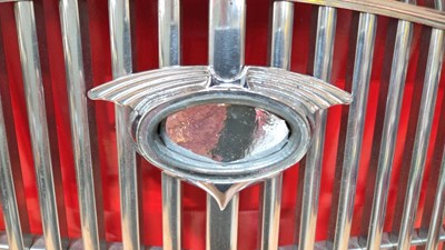 Lot 837 - 1961- 1968 WOLSELEY 6/110 RADIATOR GRILL