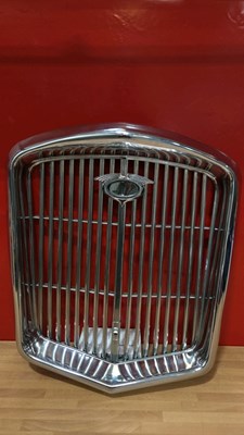 Lot 837 - 1961- 1968 WOLSELEY 6/110 RADIATOR GRILL