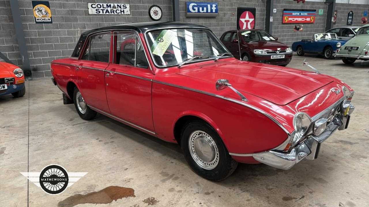 Lot 842 - 1965 FORD CORSAIR
