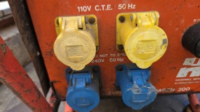 Lot 99 - HAVERHILL WELDER GENERATOR 110/220V 4.0 KVA