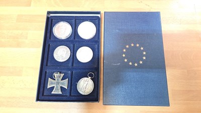 Lot 553 - SELECTION OF COMMEMORATIVE COINS