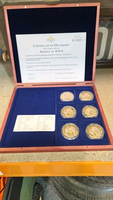 Lot 751 - HEROES OF WW 2 24 CARAT GOLD PLATED COIN COLLECTION WITH CERTIFICATE