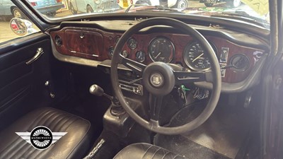 Lot 8 - 1971 TRIUMPH TR6