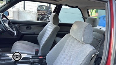 Lot 586 - 1991 BMW 320I SE AUTO