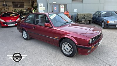 Lot 586 - 1991 BMW 320I SE AUTO