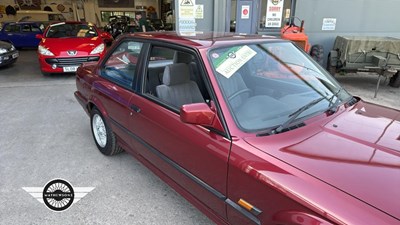 Lot 586 - 1991 BMW 320I SE AUTO