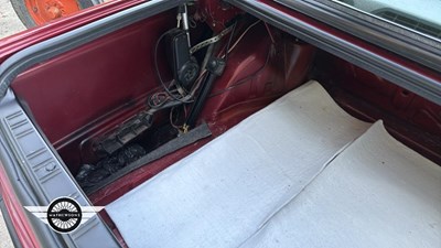 Lot 586 - 1991 BMW 320I SE AUTO