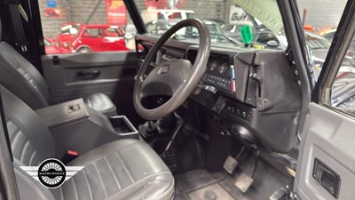 Lot 592 - 1995 LAND ROVER 90 DEFENDER TDI