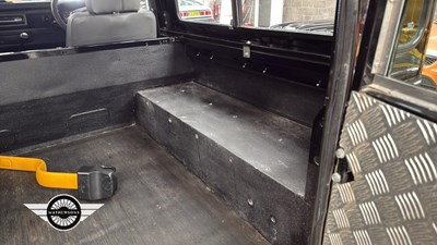 Lot 592 - 1995 LAND ROVER 90 DEFENDER TDI