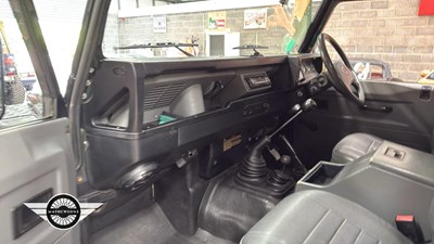 Lot 592 - 1995 LAND ROVER 90 DEFENDER TDI