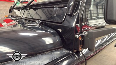 Lot 592 - 1995 LAND ROVER 90 DEFENDER TDI