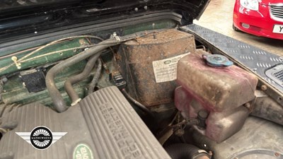 Lot 592 - 1995 LAND ROVER 90 DEFENDER TDI