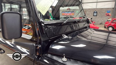 Lot 592 - 1995 LAND ROVER 90 DEFENDER TDI