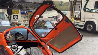Lot 52 - 1964 TROJAN 200