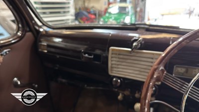 Lot 830 - 1949 FORD
