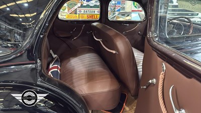 Lot 830 - 1949 FORD