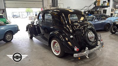 Lot 830 - 1949 FORD